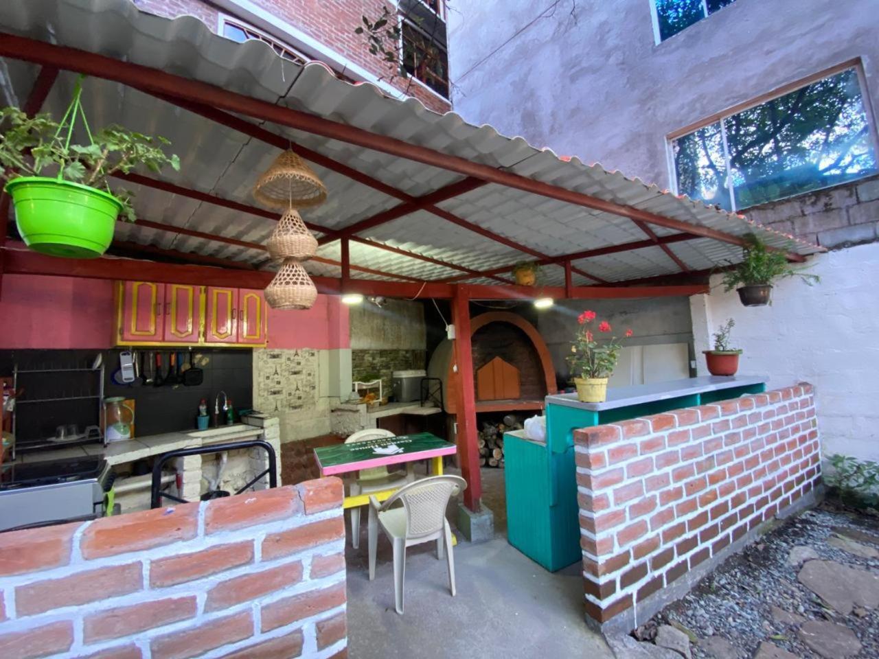 La Alegría Hostel Baños Exterior foto