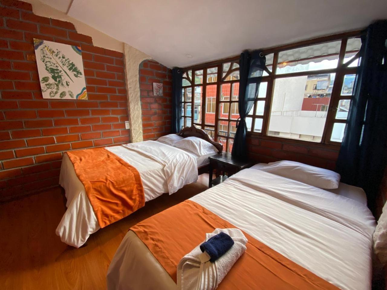 La Alegría Hostel Baños Exterior foto