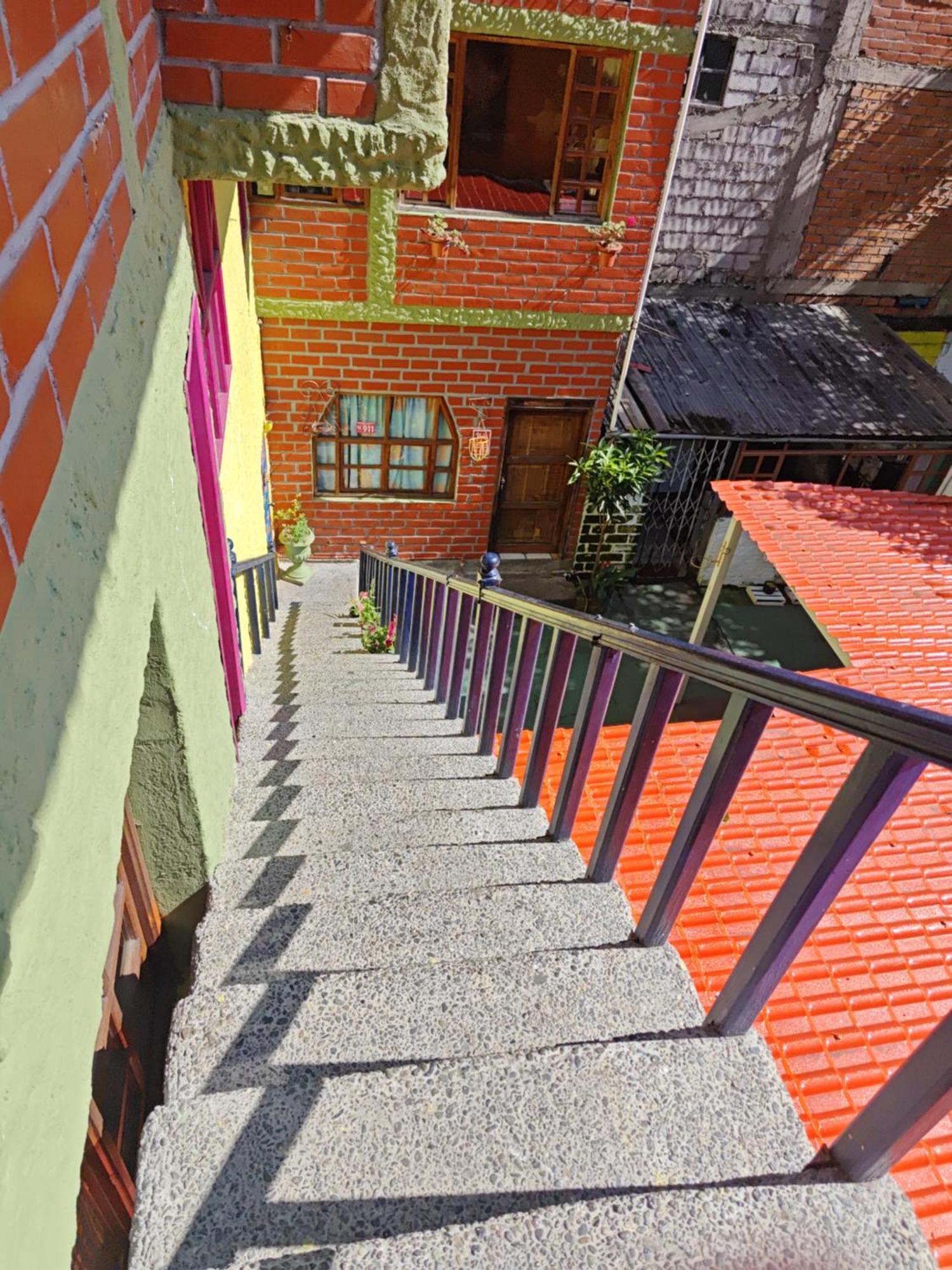 La Alegría Hostel Baños Exterior foto
